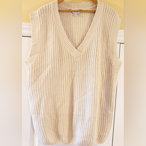 NWOT, LTS Knitted sweater vest, size large - Picture 1 of 1